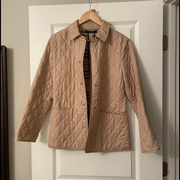 Burberry Jackets & Blazers - Burberry London Diamond Quilted Jacket pockets snap buttons size xs tan Nova